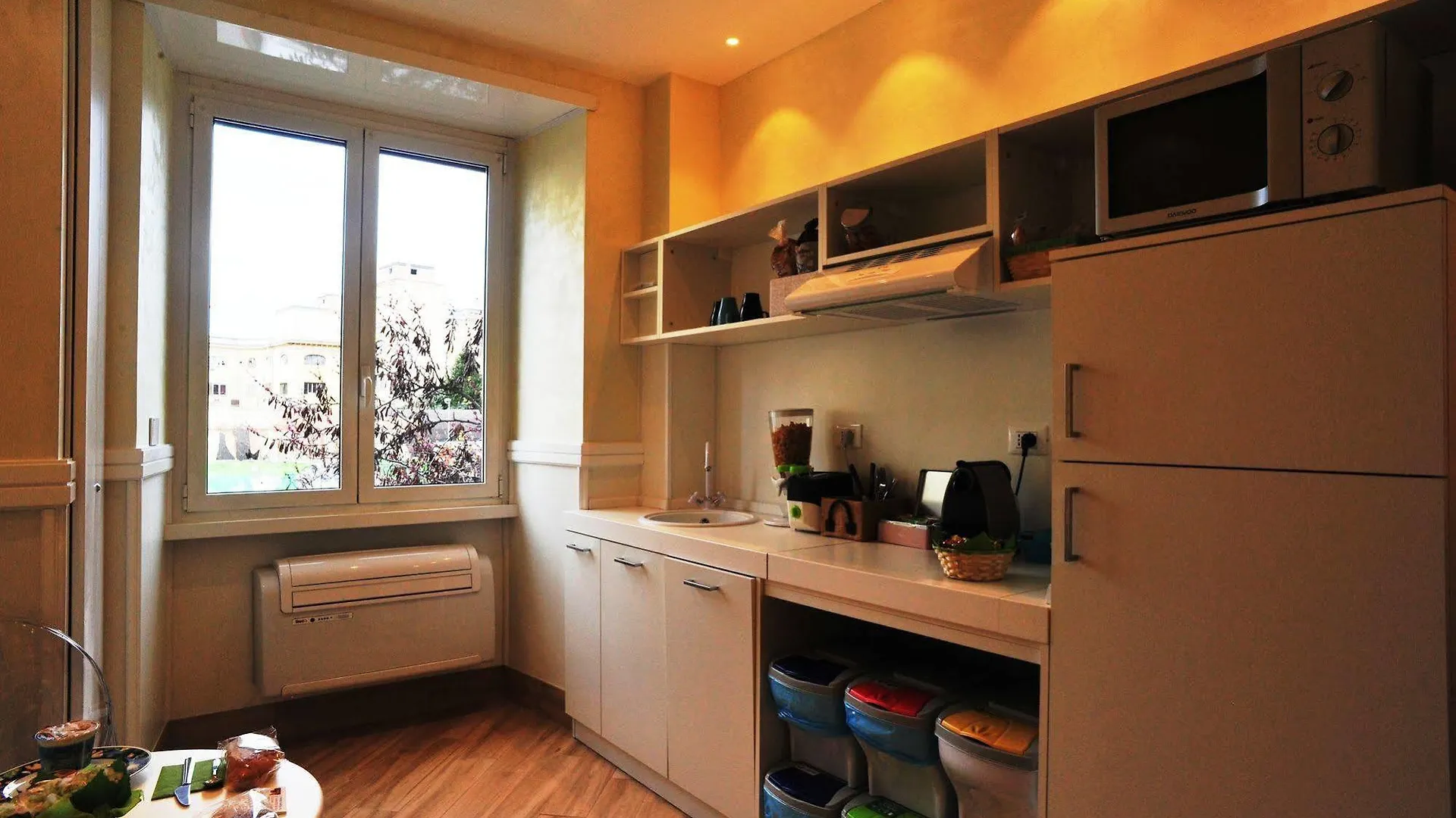 Bed and Breakfast Residenza Matteucci Рим Отель типа 