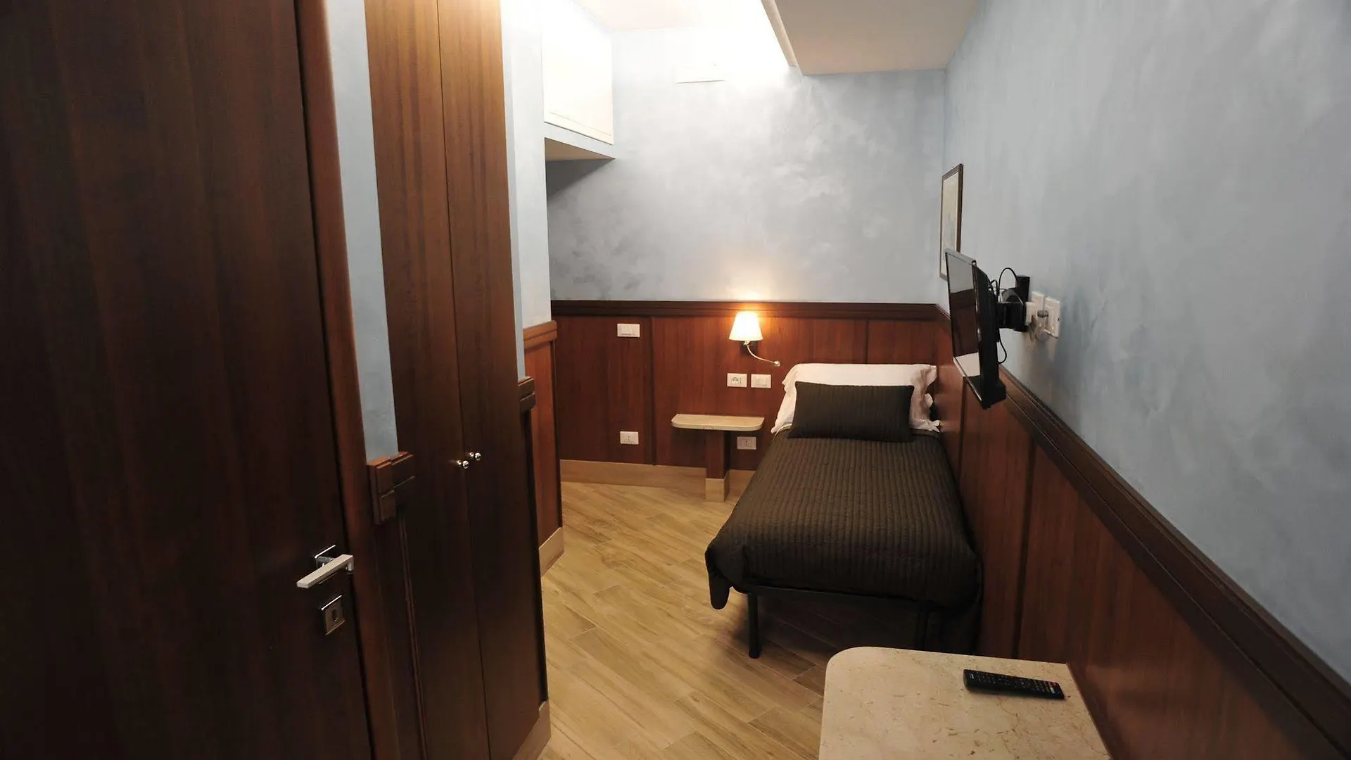 Bed and Breakfast Residenza Matteucci Рим Отель типа 